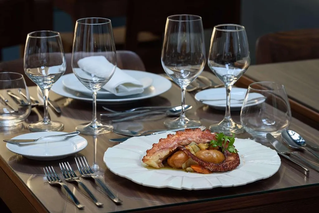 Restaurant, Melia Lisboa Oriente, Lisbon
