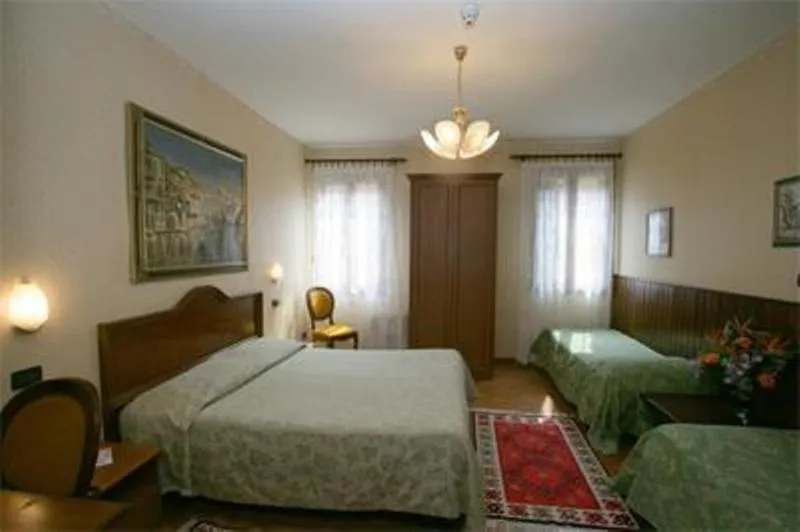 QUADRUPLE STANDARD Room, Florida, Venice