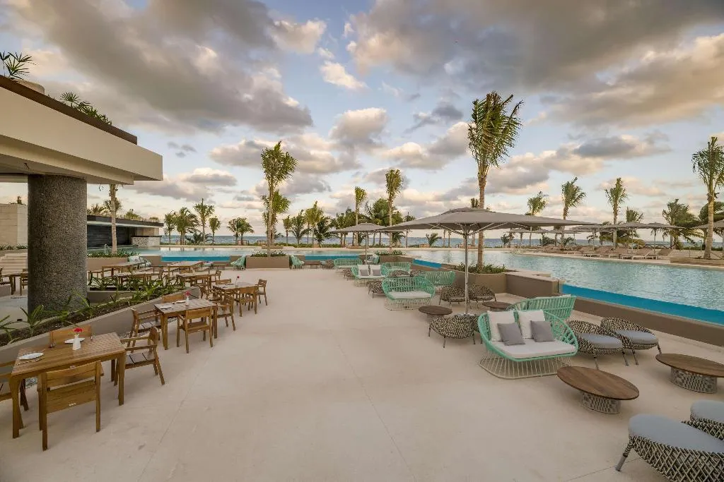 Restaurant, Atelier Playa Mujeres, Cancun Area