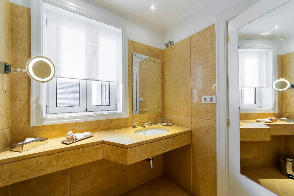 SINGLE PREMIUM Room, Hospes Infante Sagres, Porto