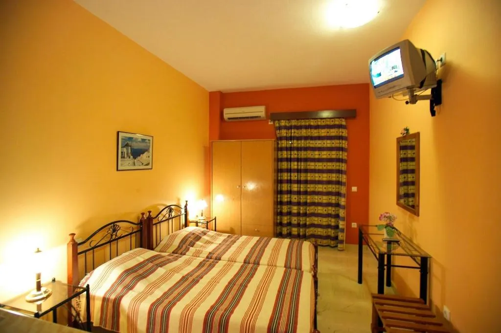 Room, Ifestia, Santorini