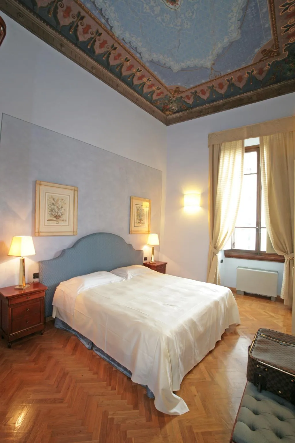 APARTMENT TWO BEDROOMS Room, Residence Palazzo Gamba, Florence