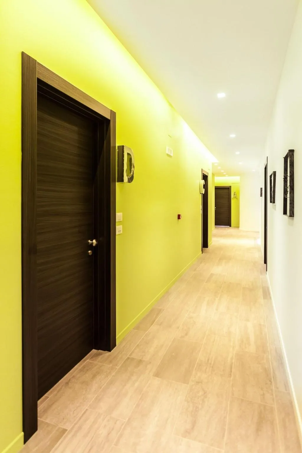 General view, M2M Made To Measure, Milan