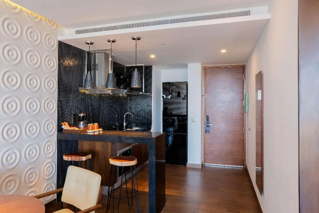 SUITE KING BED ONE BEDROOM  Room, The Fives Downtown Hotel, Curio by Hilton, Playa Del Carmen