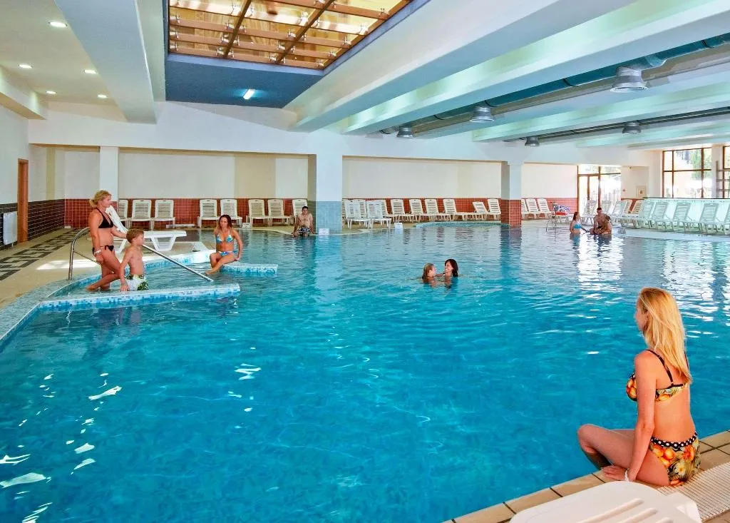 Pool, Sol Nessebar Palace All Inclusive, Bourgas