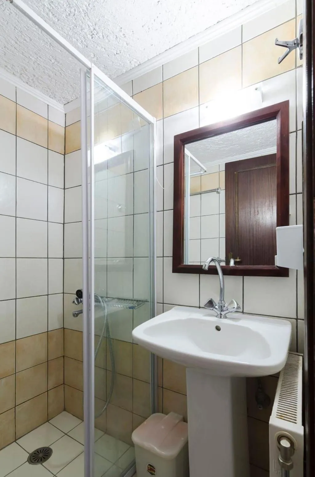 Room, Keramos, Crete