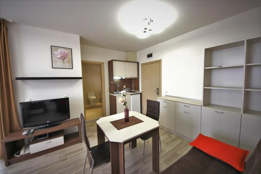 STUDIO STANDARD Room, Menada Tarsis Apartments, Bourgas