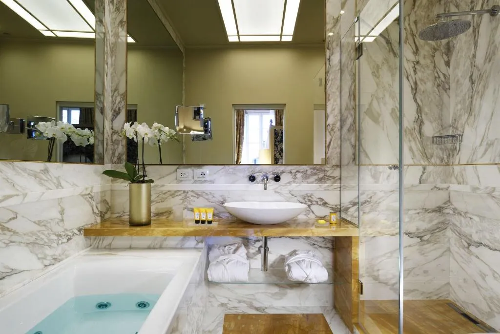 SUITE LUXURY Room, San Firenze Suites And Spa, Florence