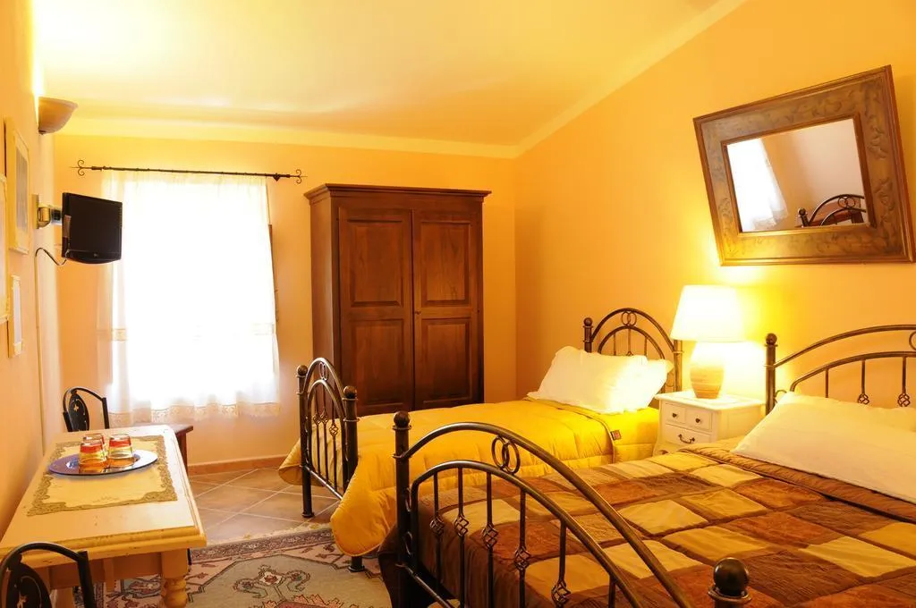 General view, La Casa di Babbai, Olbia