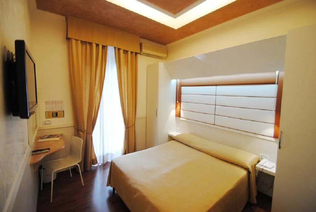 DOUBLE STANDARD Room, Verona Rome, Rome
