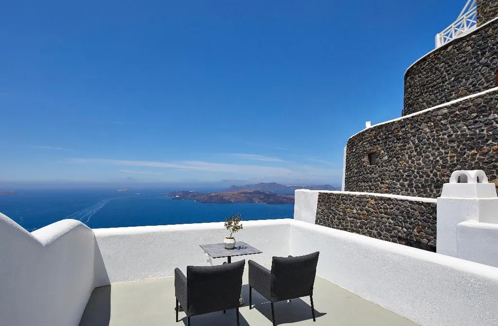 SUITE STANDARD Room, Petit Palace, Santorini