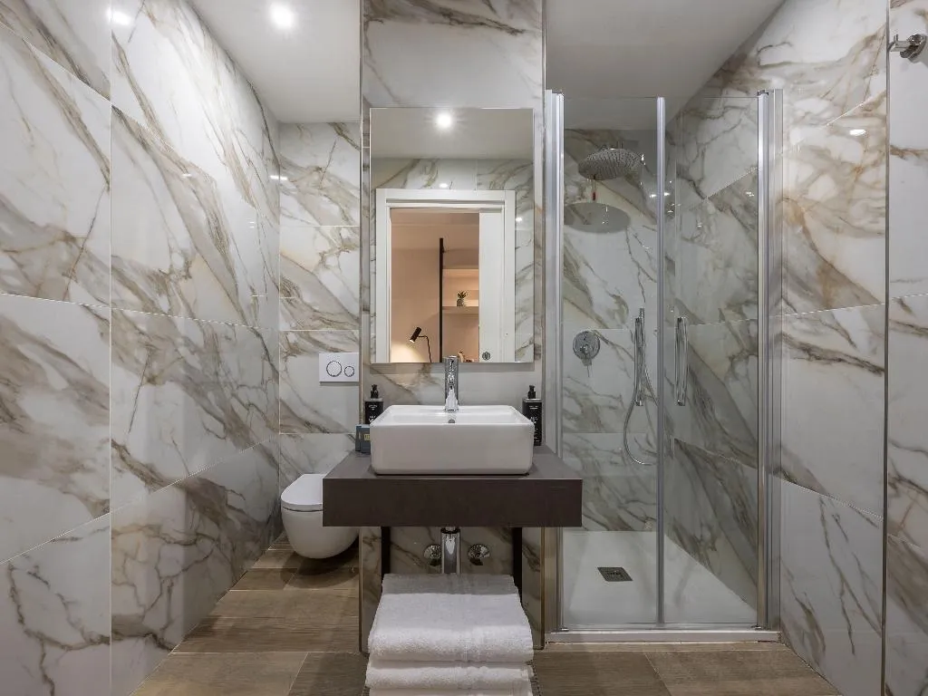 DOUBLE SUPERIOR Room, iH Hotels Milano Centrale, Milan