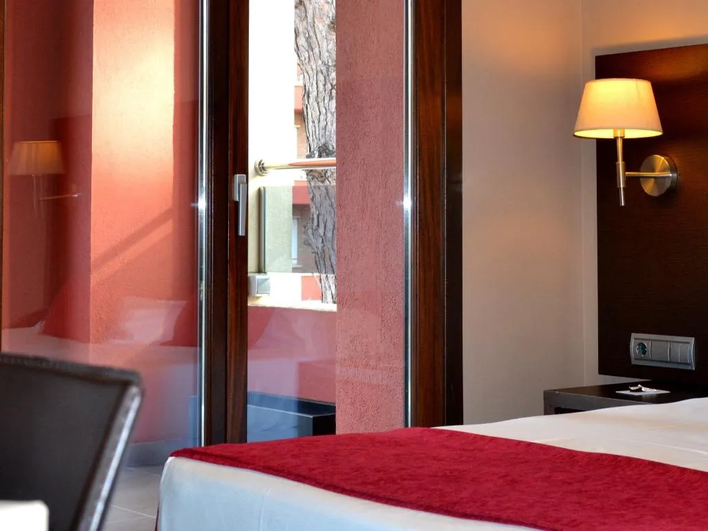 Double or Twin WITH TERRACE Room, Vilassar, Barcelona