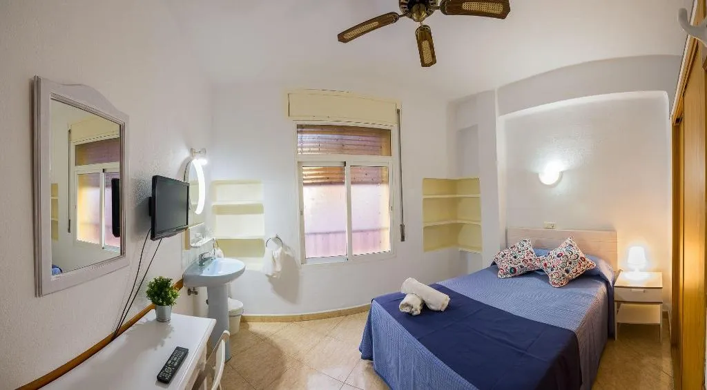 Room, Hostal Guillot, Costa Del Sol