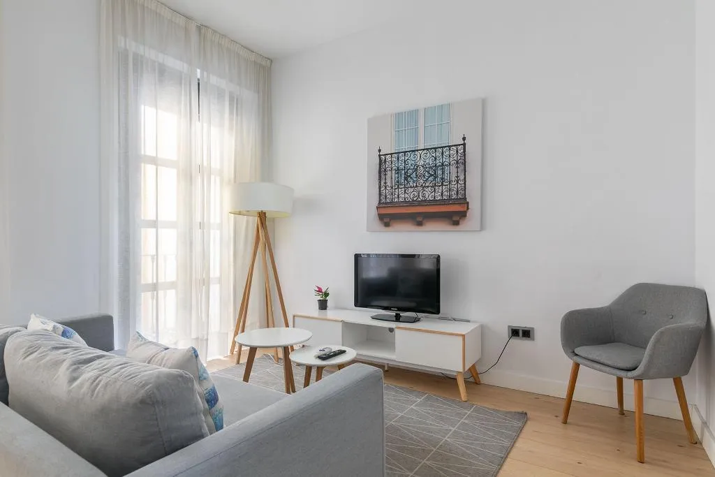 APARTMENT TWO BEDROOMS Room, Holiday Rentals Tempa Museo, Seville