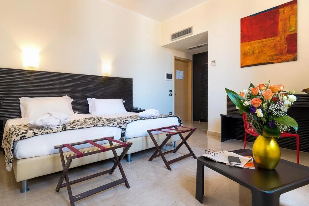 Double or Twin SUPERIOR Room, Garibaldi, Palermo