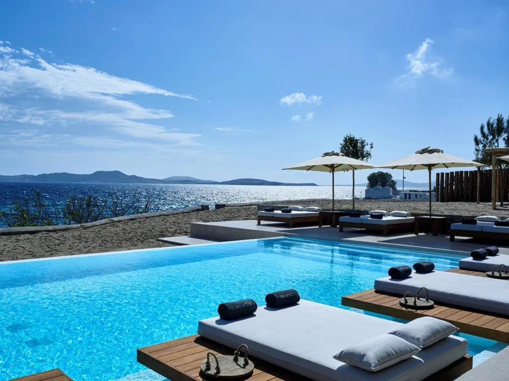 Pool, Bill & Coo Coast Suites -The Leading Htls, Mykonos