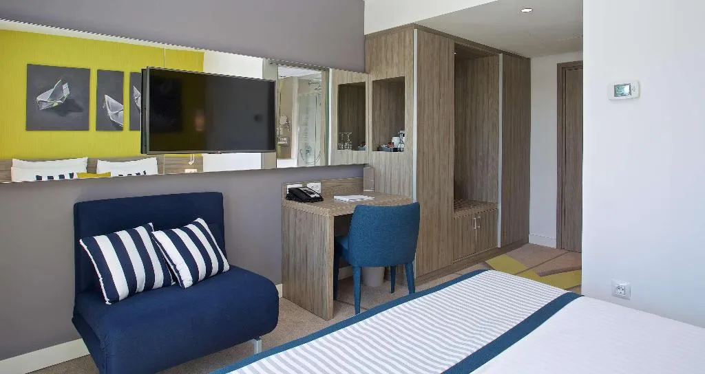 Room, Park Plaza Arena Pula, Istria