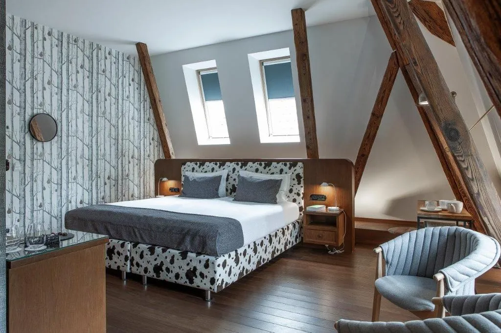 DOUBLE DELUXE Room, Relais & Chateaux Hotel Quadrille - Adults Only, Gdansk