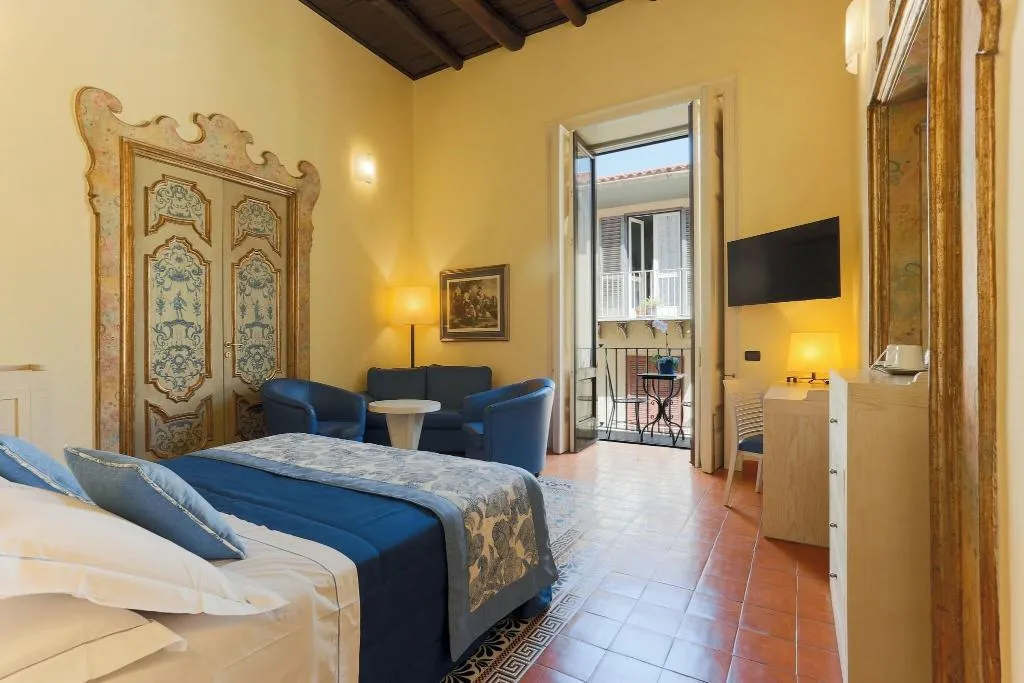 JUNIOR SUITE STANDARD Room, Maison Tofani, Naples