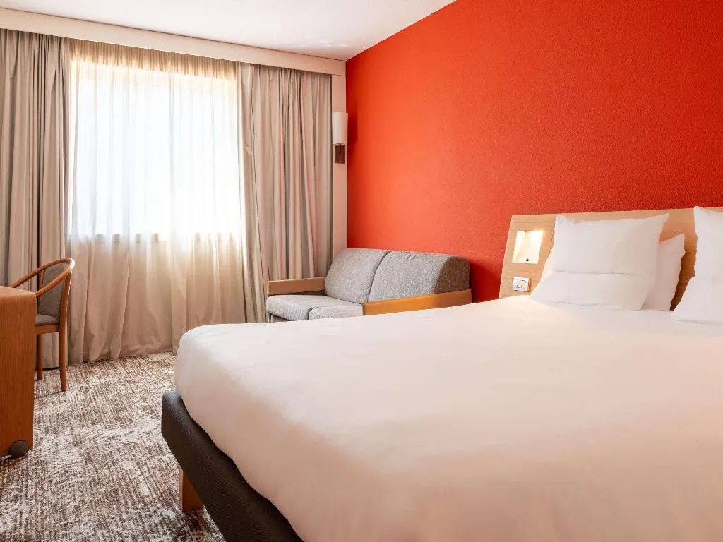 DOUBLE SUPERIOR WITH DOUBLE BED Room, Novotel Roma Est, Rome