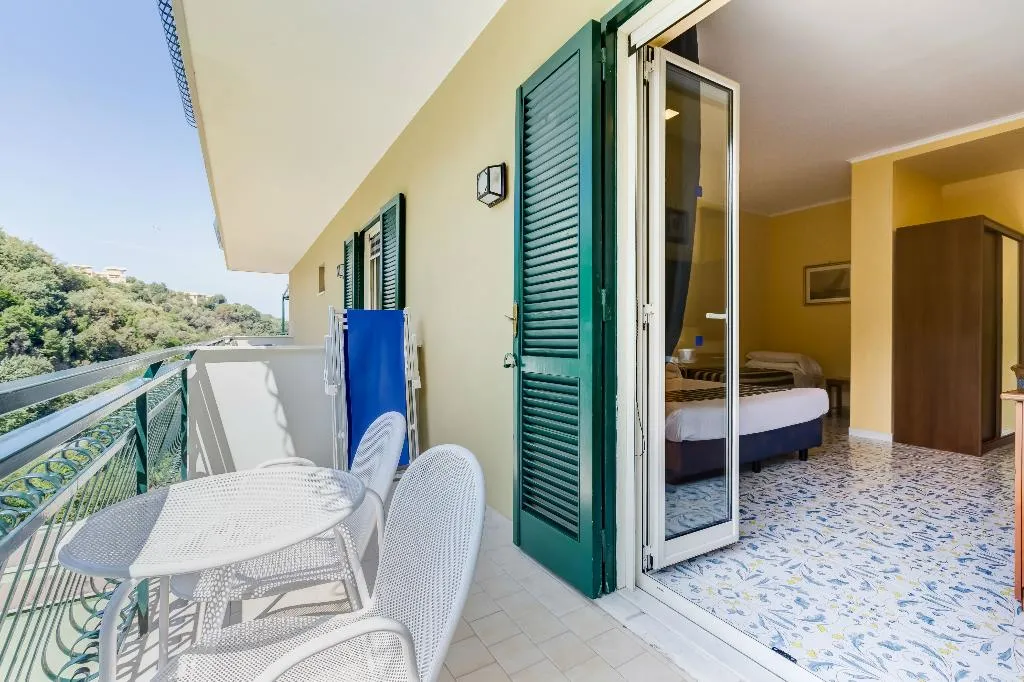 TRIPLE WITH BALCONY Room, Best Western Hotel La Solara, Naples