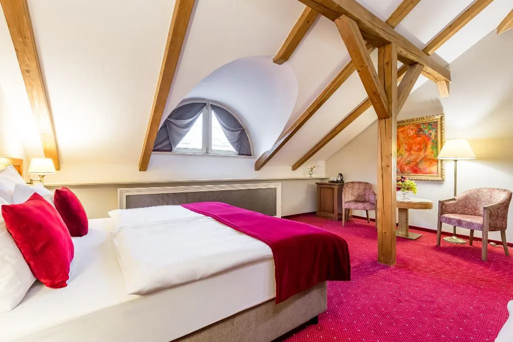 SUITE EXECUTIVE TWO BEDROOMS Room, Hotel Caruso Old Town Prague, Prague