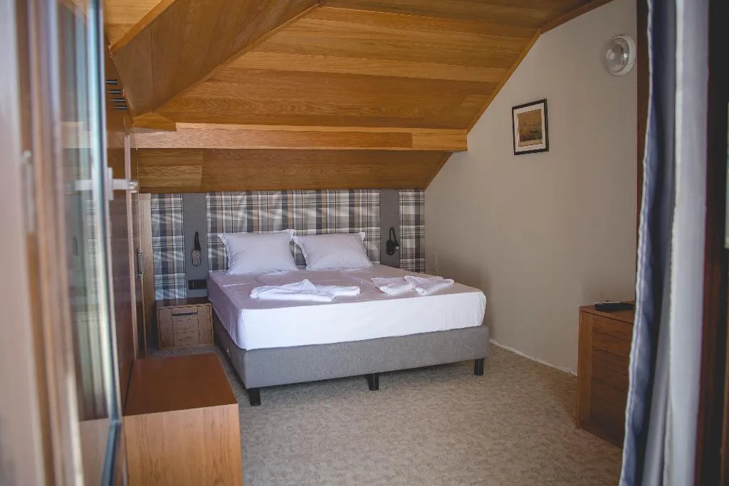 DOUBLE STANDARD Room, Prince Cyril Hotel, Bourgas