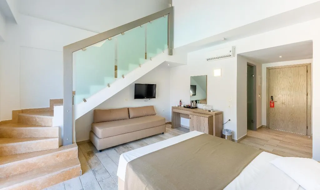 FAMILY ROOM ONE BEDROOM Room, Akti Beach Club, Kos
