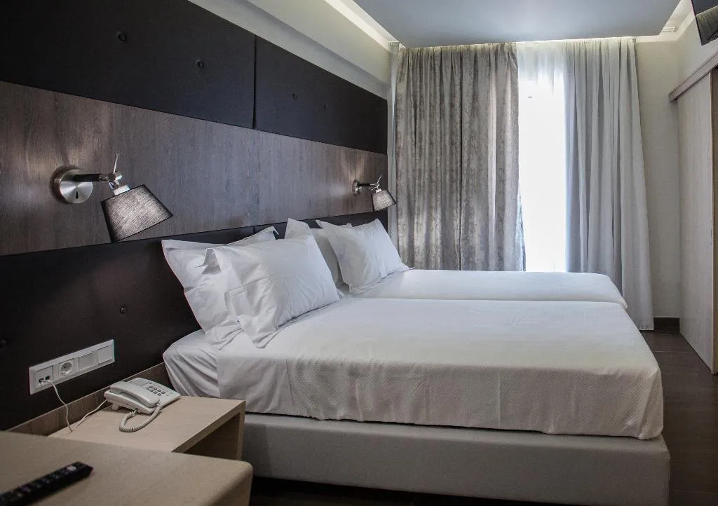 SUITE DELUXE SIDE SEA VIEW Room, Melrose Rethymno by Mage Hotels, Crete