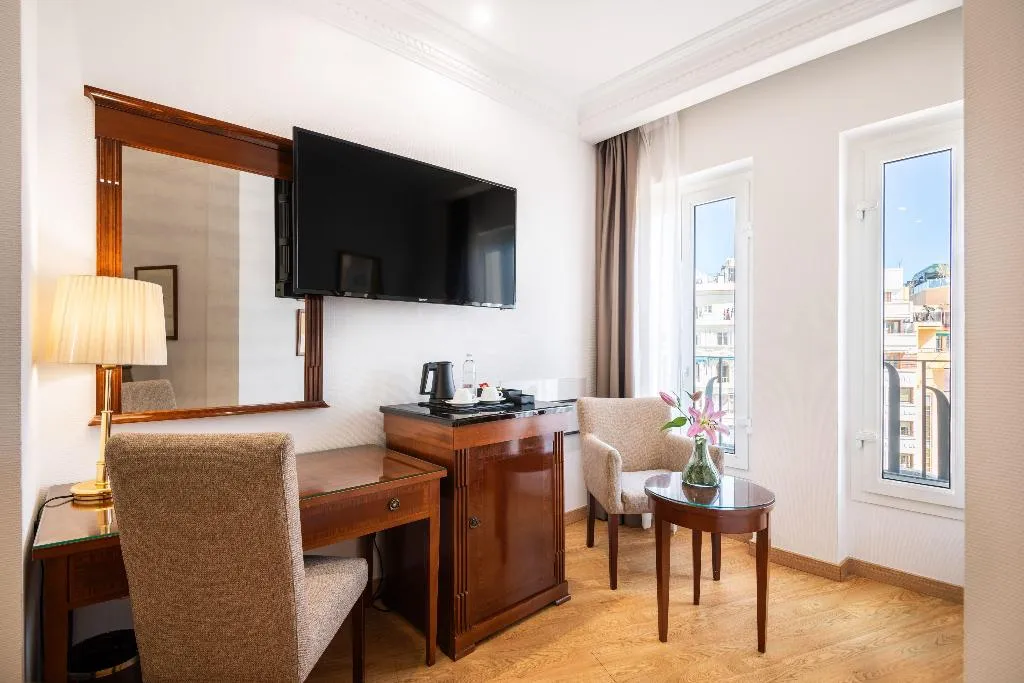 DOUBLE WITH VIEWS Room, Melia Plaza, Valencia