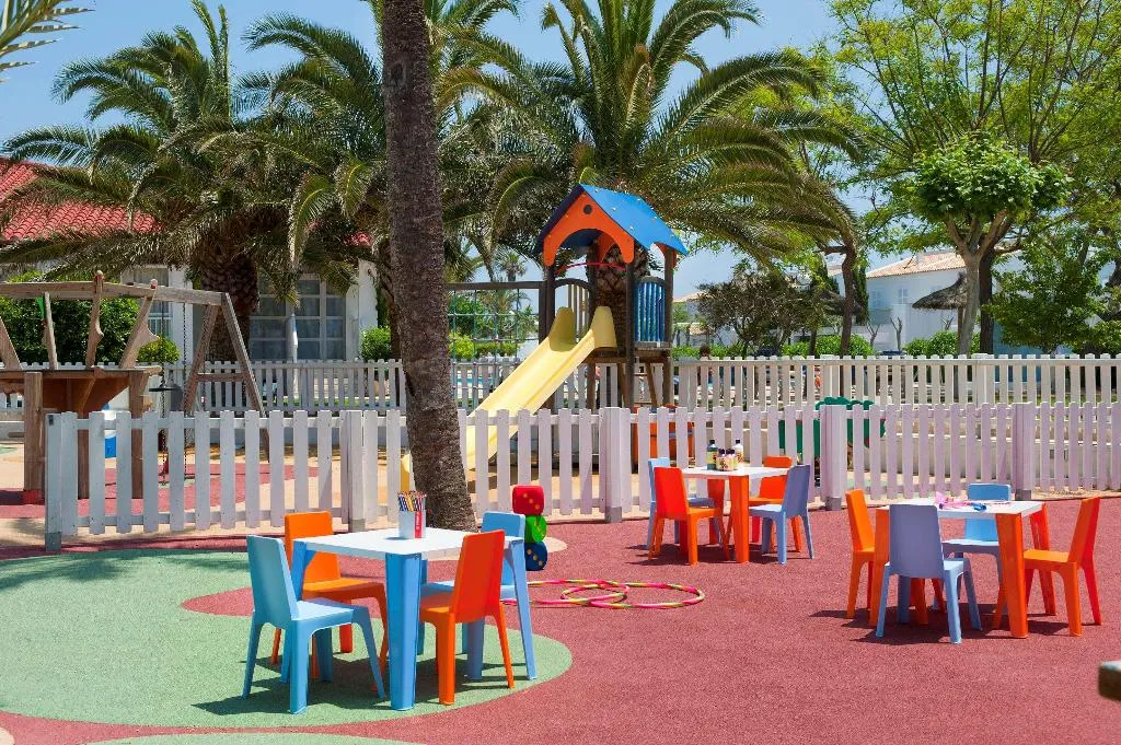 Sports and Entertainment, Sol Falco Menorca, Menorca