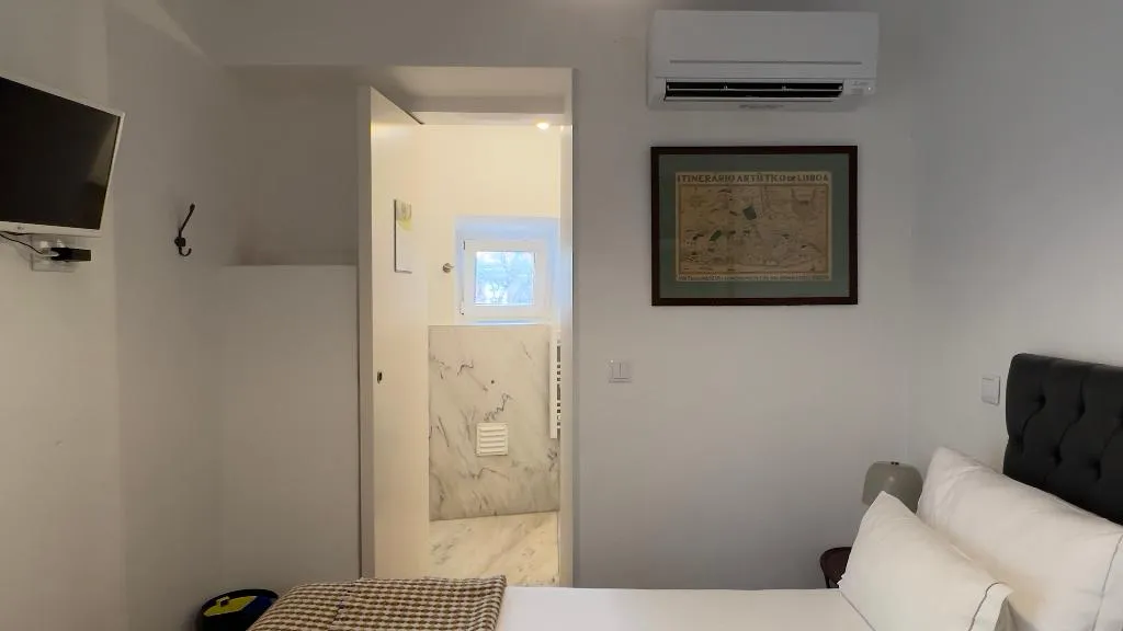 DOUBLE ONE BEDROOM ONE BATHROOM Room, Quinta Colina By Shiadu, Lisbon