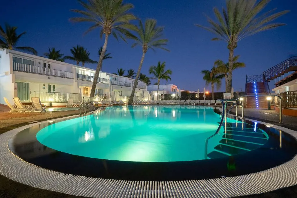 Pool, Plus Fariones Apartamentos, Lanzarote