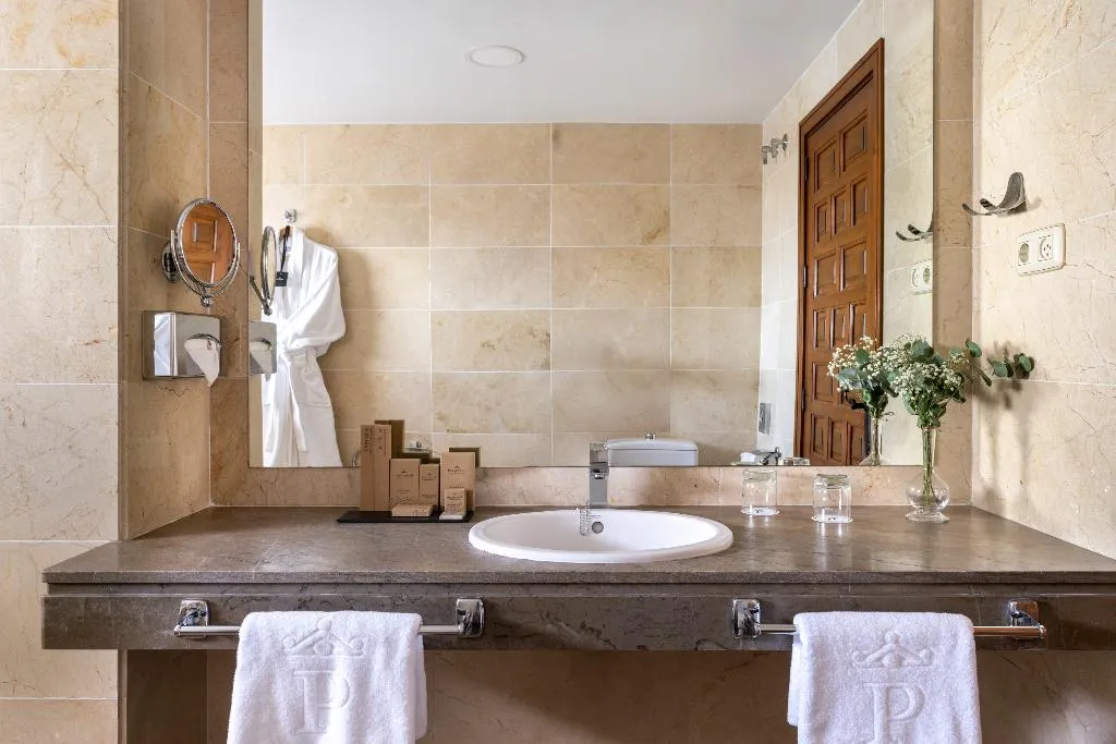 Double or Twin SUPERIOR Room, Parador de Malaga. Gibralfaro, Costa Del Sol