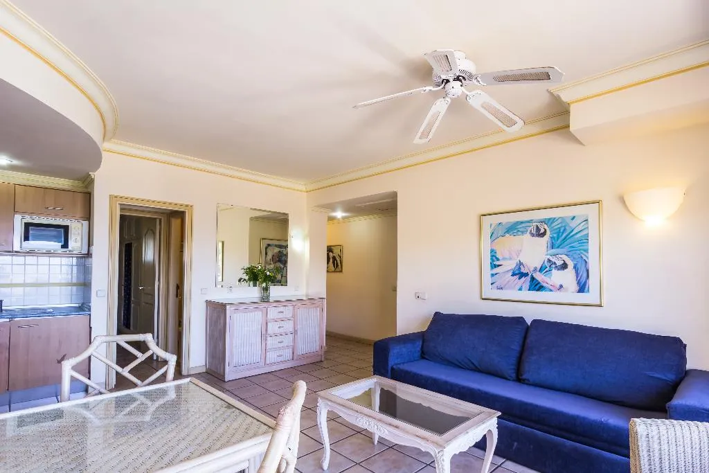 APARTMENT CAPACITY 7 TWO BEDROOMS Room, Bluebay Beach Club, Ibiza