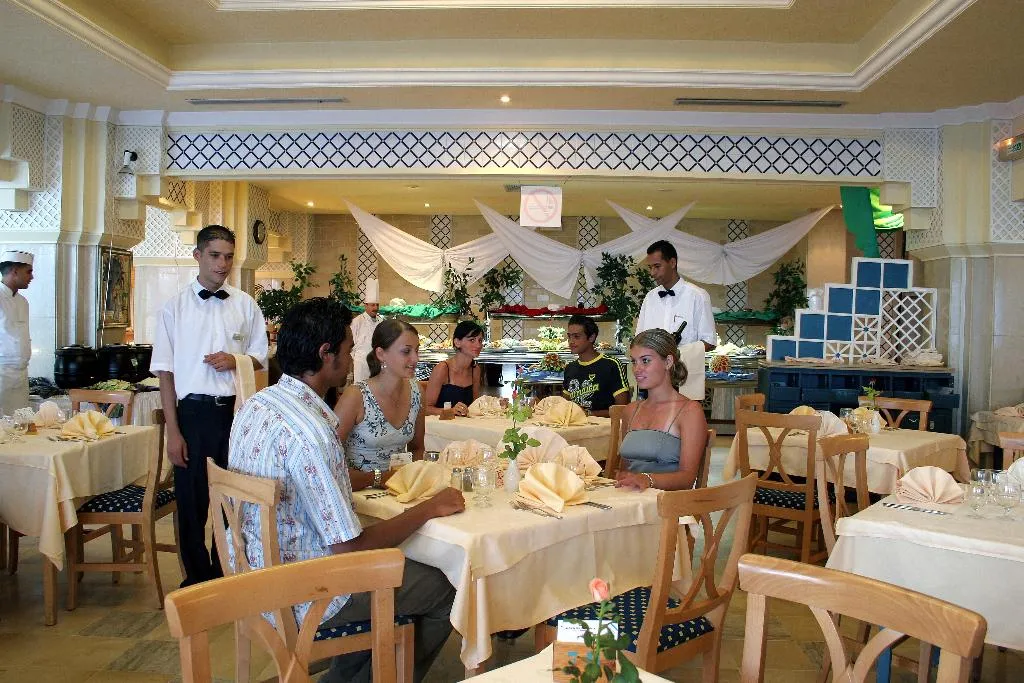 Restaurant, El Mouradi Palace Hotel for family & couples only, Tunisia