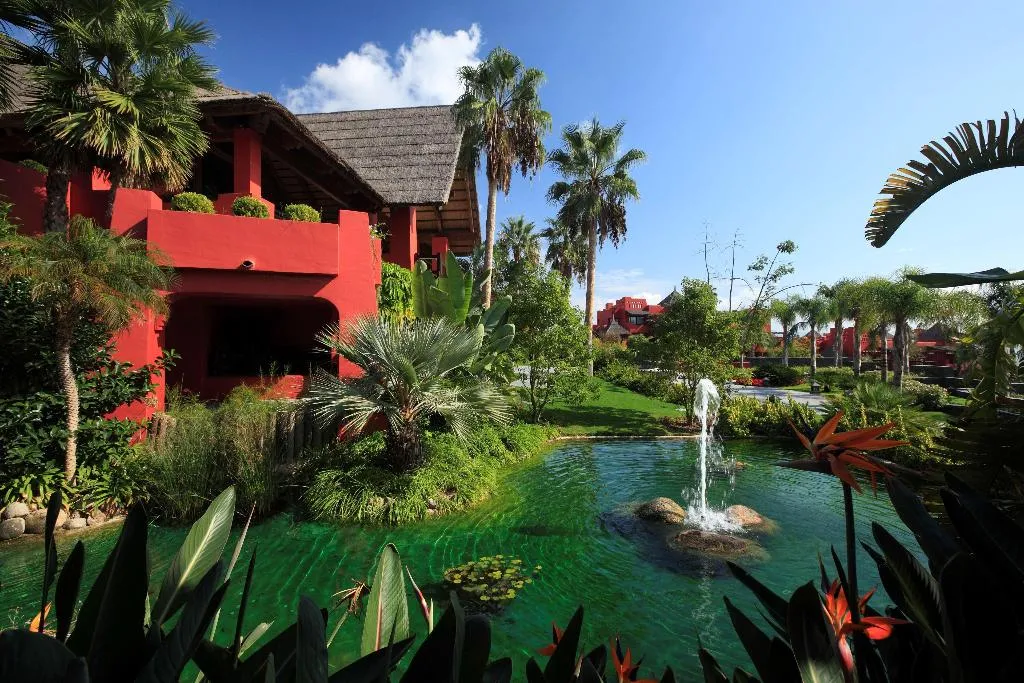 Double or Twin DELUXE Room, Asia Gardens Hotel & Thai Spa, a Royal Hideaway Ho, Costa Blanca