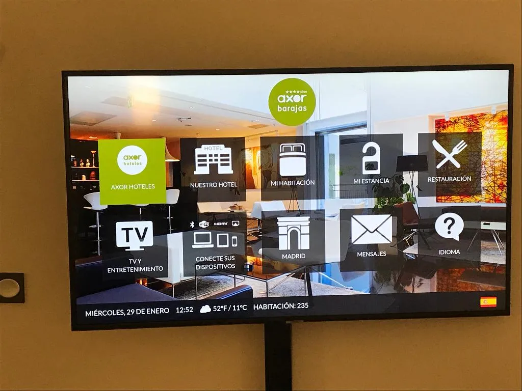 QUADRUPLE STANDARD Room, Axor Barajas, Madrid