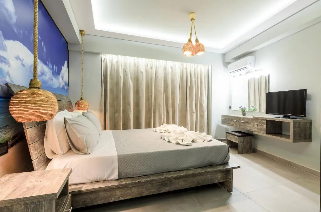 Room, Artemis Room, Zante