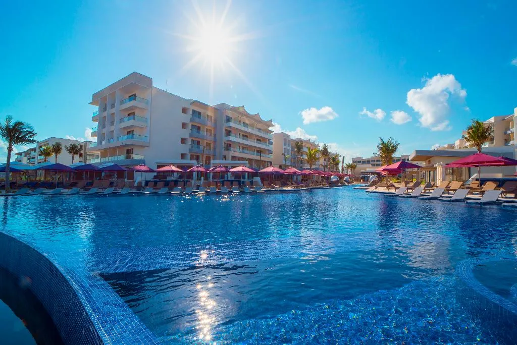 Pool, Planet Hollywood Adult Scene - All-Inclusive Resor, Cancun Area