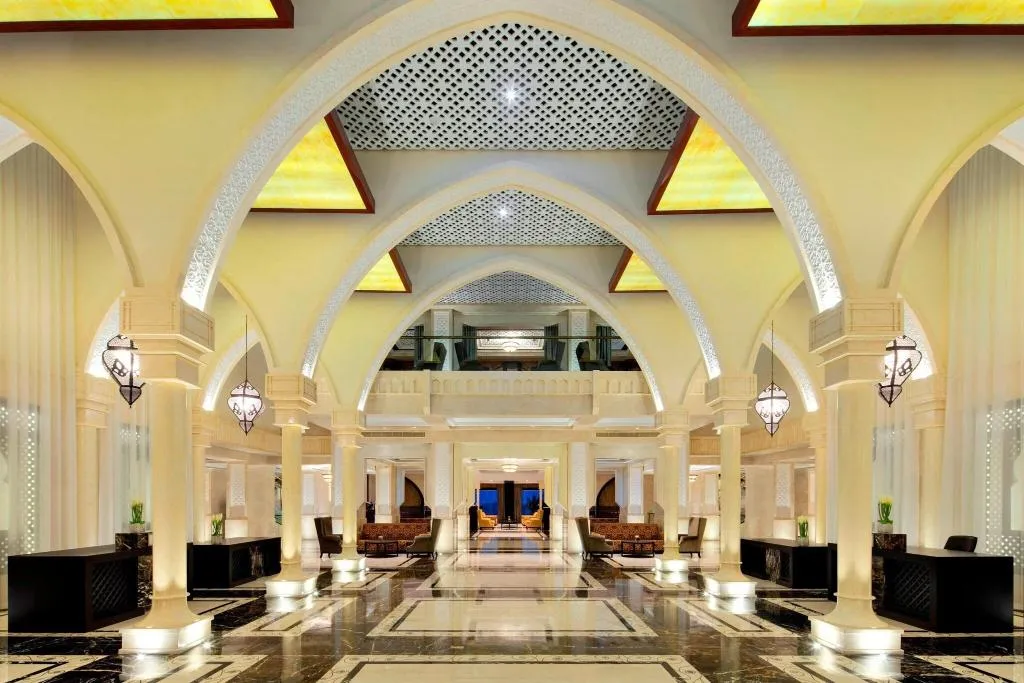 Lobby, Sheraton Sharjah Beach Resort & Spa, Dubai