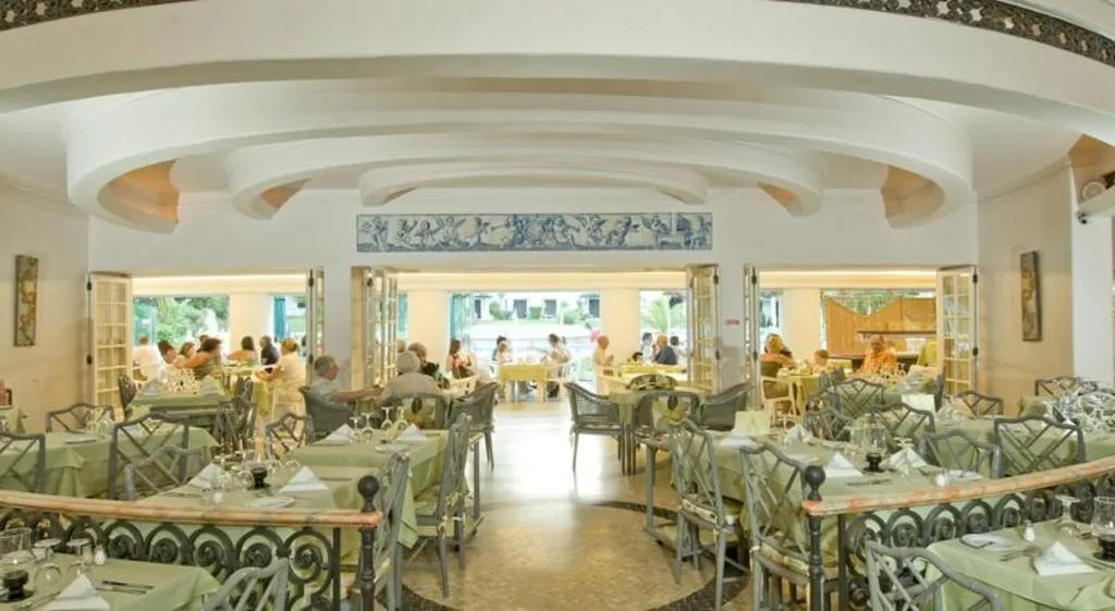 Restaurant, Balaia Golf Village, Algarve