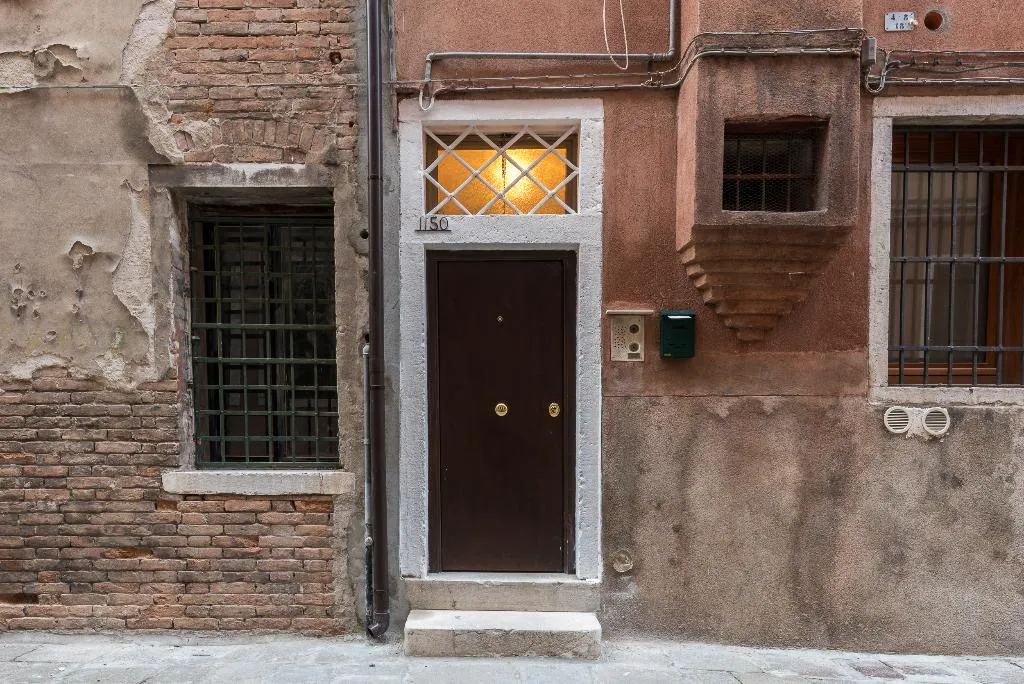 General view, La Loggia Della Luna, Venice