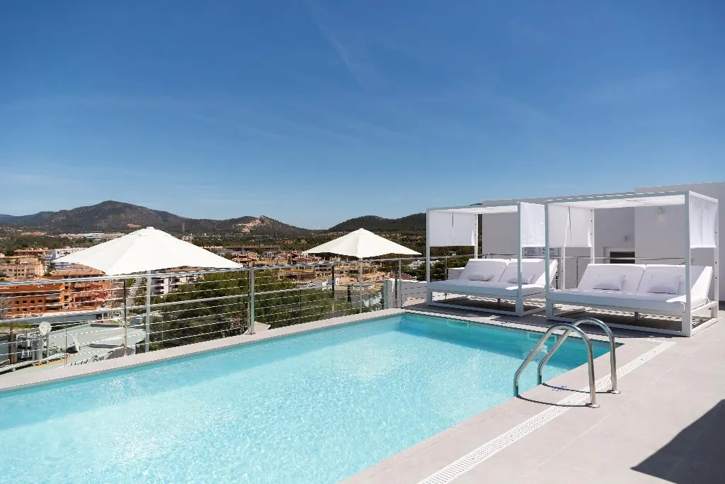 Pool, Sky Senses Don't use, Majorca