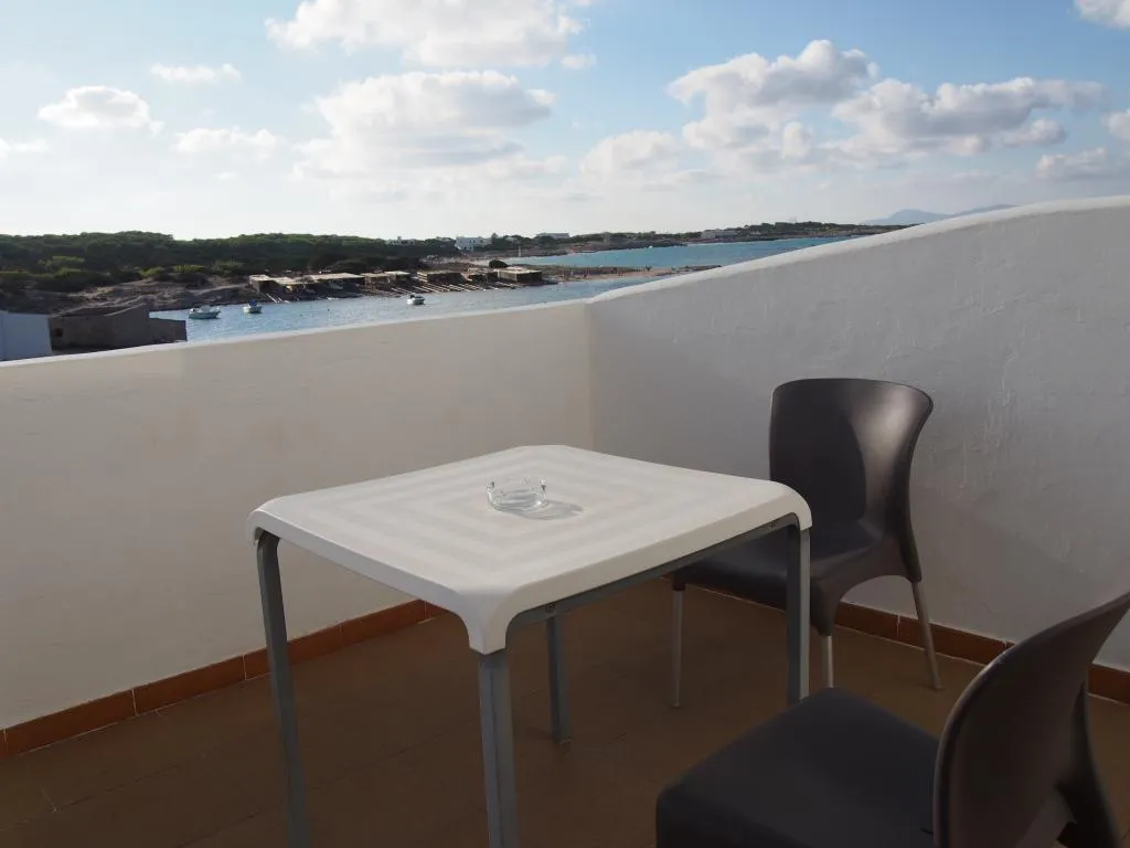 Double or Twin STANDARD Room, Rocabella, Ibiza