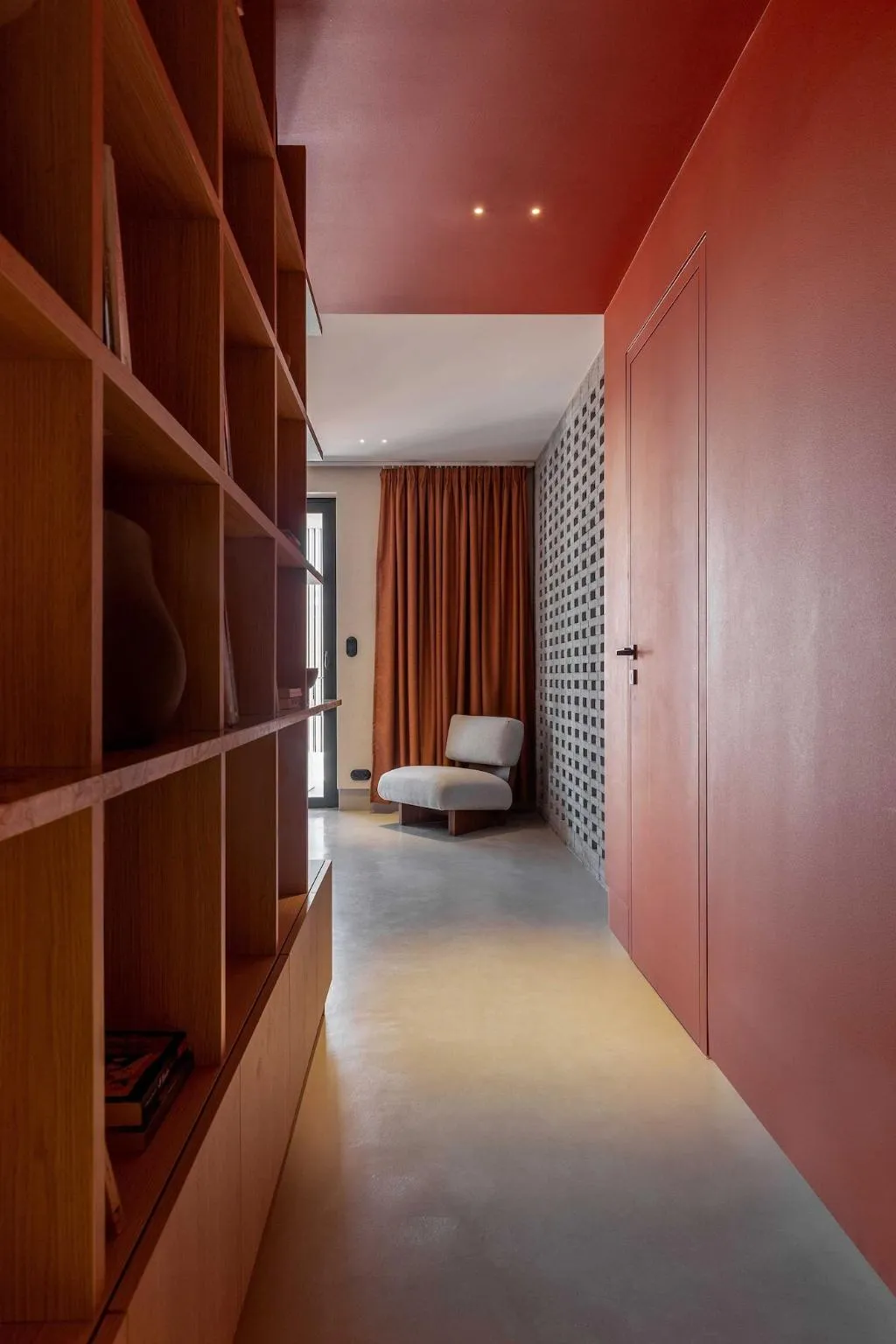 Room, Newel Psychiko, Athens