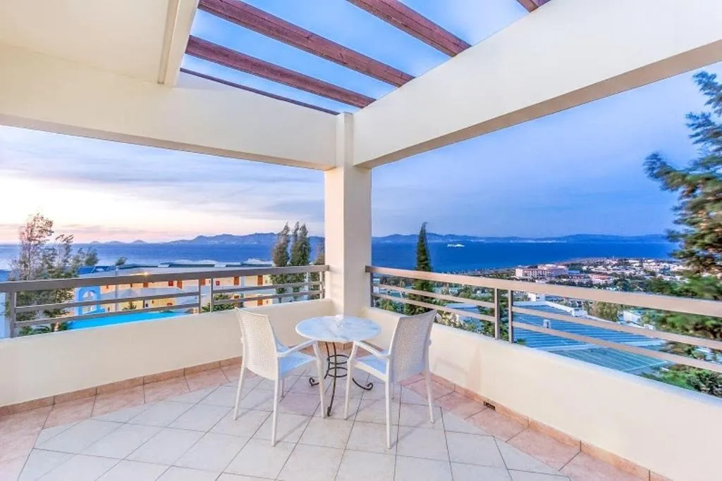 FAMILY ROOM SEA VIEW Room, Kipriotis Aqualand, Kos