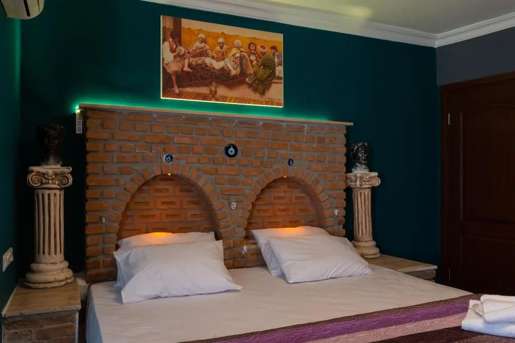 Room, Rebetika Boutique, Izmir