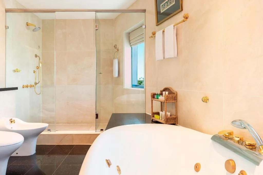 Room, Majestic Cove Hotel, Dubai